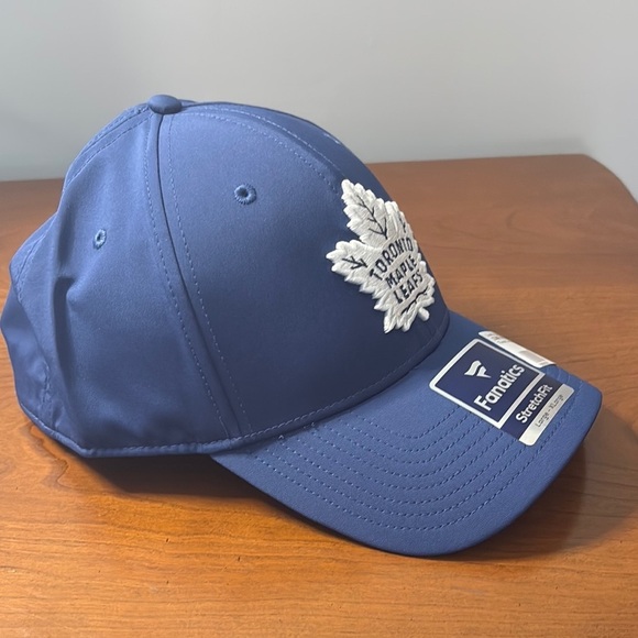 Toronto Maple Leafs Blue Cap Stretch Fit Hat NWT - Picture 8 of 8